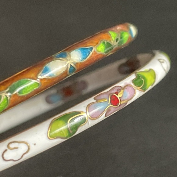 Vintage Cloisonne Floral Bangle Bracelet Set of 2 Enamel White Brown Gold Tone - Picture 5 of 14